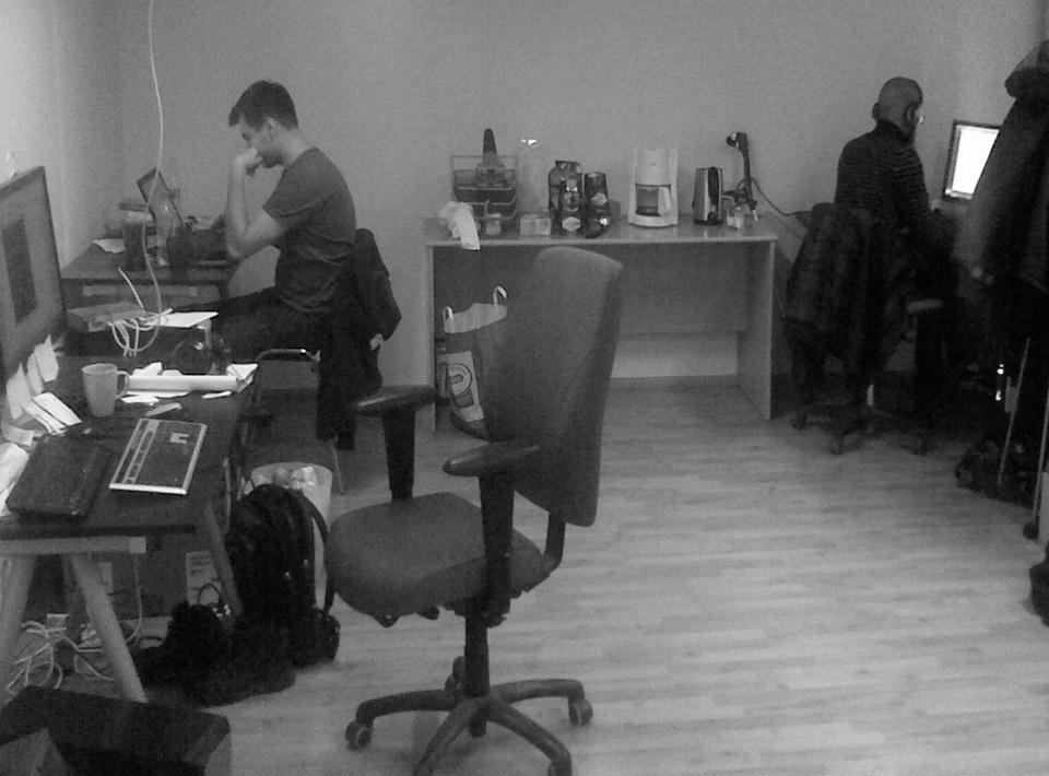 2010 The first office: 30m2, six tables and a coffee maker